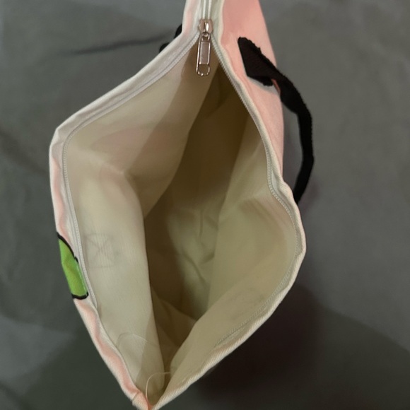 Disney Character Tote Bag - Multicolor new without tags - Picture 4 of 5